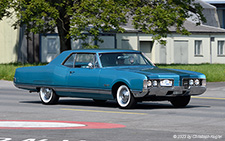 98 Holiday Coupé | OW 14566 | Oldsmobile | BUOCHS 28.05.2023