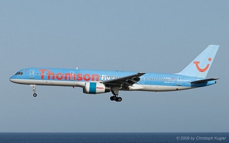 Boeing 757-28A | G-BYAL | ThomsonFly | ARRECIFE-LANZAROTE (GCRR/ACE) 30.08.2009