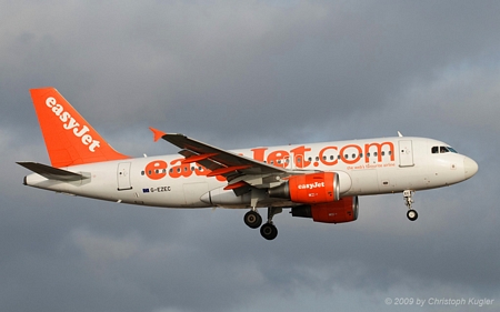 Airbus A319-111 | G-EZEC | easyJet Airline | ARRECIFE-LANZAROTE (GCRR/ACE) 01.09.2009