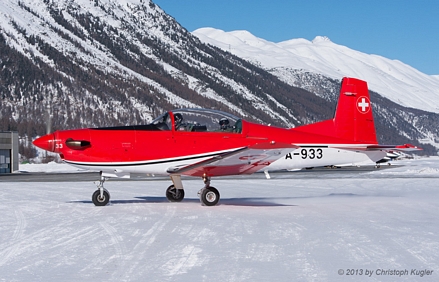 Pilatus PC-7 | A-933 | Swiss Air Force | SAMEDAN (LSZS/SMV) 26.01.2013