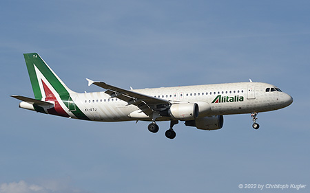 Airbus A320-216 | EI-DTJ | ITA Airways  |  still in Alitalia cs | Z&UUML;RICH (LSZH/ZRH) 02.08.2022