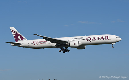 Boeing 777-367ER | A7-BOA | Qatar Airways  |  FIFA World Cup Qatar 2022 sticker | Z&UUML;RICH (LSZH/ZRH) 27.10.2022