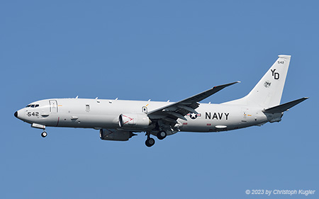 Boeing P-8A Poseidon | 169542 | US Navy | CFB COMOX (CYQQ/YQQ) 21.08.2023