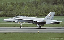 McDonnell Douglas F/A-18C Hornet | J-5011 | Swiss Air Force | D&UUML;BENDORF (LSMD/---) 19.04.2002