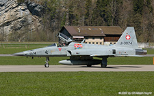 Northrop F-5E Tiger II | J-3074 | Swiss Air Force  |  With 'Farewell Buochs' sticker | MEIRINGEN (LSMM/---) 15.04.2003