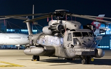 Sikrosky MH-53M | 69-5784 | US Air Force | Z&UUML;RICH (LSZH/ZRH) 23.01.2004