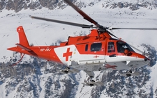 Agusta A109K2 | HB-XWJ | Swiss Air Ambulance | SAMEDAN (LSZS/SMV) 05.02.2006