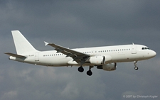 Airbus A320-211 | YL-LCC | Air Malta | ARRECIFE-LANZAROTE (GCRR/ACE) 13.09.2007