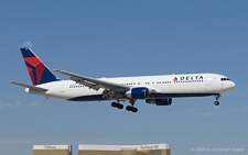 Boeing 767-332 | N143DA | Delta Air Lines | LAS VEGAS MCCARRAN (KLAS/LAS) 17.10.2008