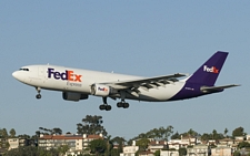 Airbus A300B4-622R | N740FD | FedEx | SAN DIEGO LINDBERGH FIELD (KSAN/SAN) 22.10.2008