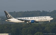 Boeing 767-322ER | N653UA | United Airlines  |  Star Alliance c/s | Z&UUML;RICH (LSZH/ZRH) 31.08.2008