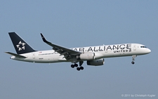 Boeing 757-224 | N14120 | United Airlines  |  Star Alliance c/s | AMSTERDAM-SCHIPHOL (EHAM/AMS) 21.04.2011