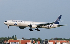Boeing 777-306ER | PH-BVD | KLM Royal Dutch Airlines  |  SkyTeam c/s | AMSTERDAM-SCHIPHOL (EHAM/AMS) 22.04.2011
