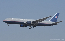 Boeing 767-322 | N665UA | United Airlines | LOS ANGELES INTL (KLAX/LAX) 23.10.2011