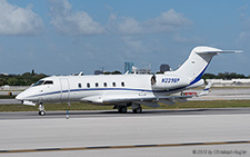 Bombardier Challenger 300 | N229BP | untitled | FORT LAUDERDALE-HOLLYWOOD (KFLL/FLL) 08.12.2013