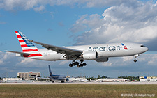 Boeing 777-223ER | N798AN | American Airlines | MIAMI INTL (KMIA/MIA) 03.12.2013
