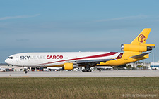McDonnell Douglas MD-11F | N950AR | Sky Lease Cargo | MIAMI INTL (KMIA/MIA) 04.12.2013