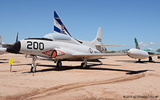 Lockheed T-1A Seastar | 144200 | US Navy | PIMA AIR & SPACE MUSEUM, TUCSON 23.09.2015