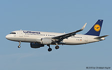 Airbus A320-214 | D-AIUJ | Lufthansa | Z&UUML;RICH (LSZH/ZRH) 16.07.2015