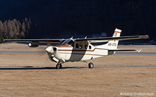 Cessna 210R Centurion | HB-CYJ | private | SAMEDAN (LSZS/SMV) 26.12.2015