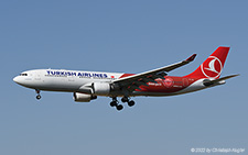 Airbus A330-223 | TC-JIZ | Turkish Airlines  |  Invest in Türkiye cs | Z&UUML;RICH (LSZH/ZRH) 11.08.2022